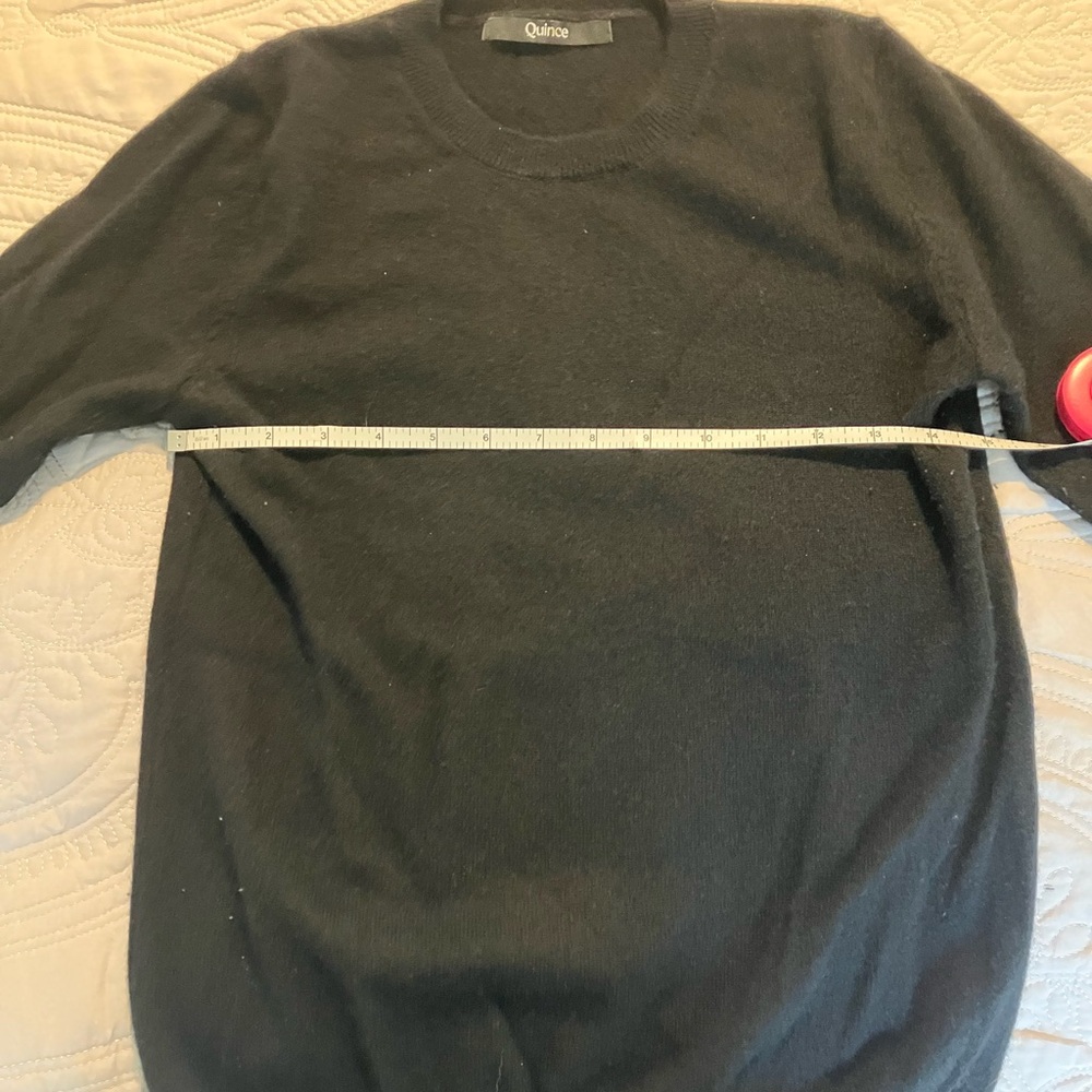 Quince Women’s Classic Black Crewneck Sweater - Picture 4 of 5